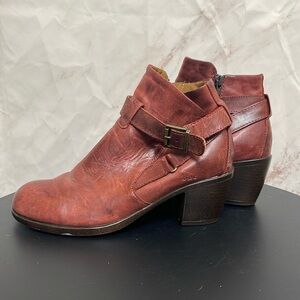 Boc Shea Leather Block Heel Booties